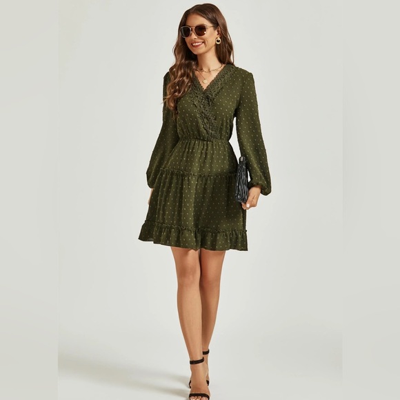 New Babydoll Dainty Dress Green Ruffled Tiered Mini Medium or Large Spring Dress - Picture 2 of 5